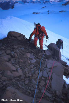 Approaching the summit of S04